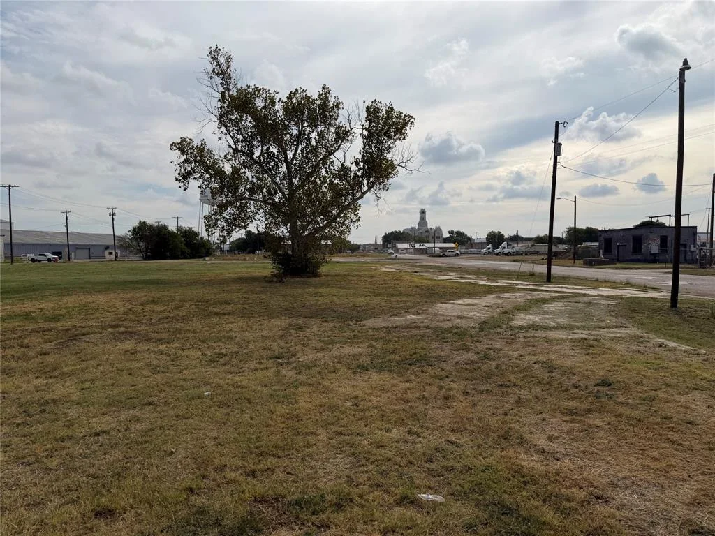 TBD 1 W Franklin Street, Hillsboro, TX 76645, photo 8