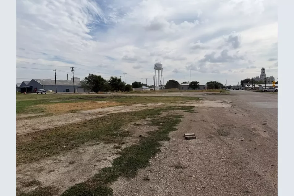Tbd W Franklin St, Hillsboro, TX 76645, photo 4