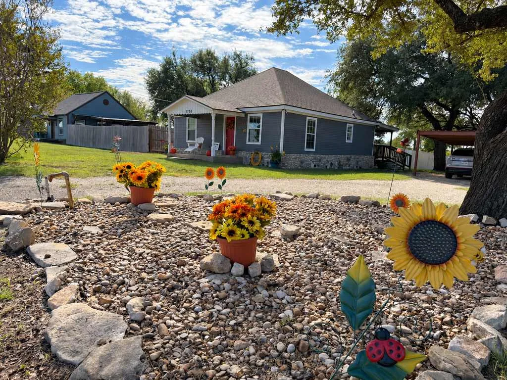 1708 W Main St, Gatesville, TX 76528, photo 5