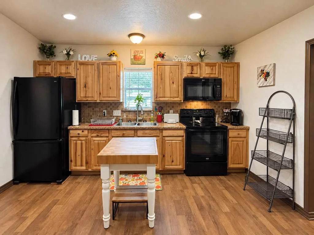 1708 W Main St, Gatesville, TX 76528, photo 10